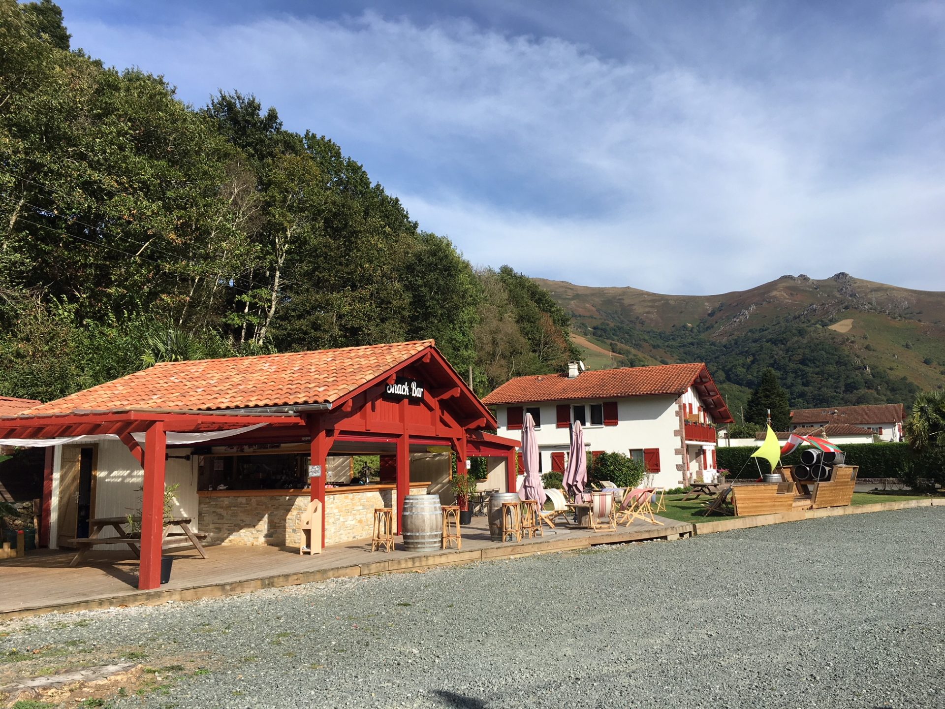 meilleure base de loisirs Pays Basque avec snack- vacances nature avec enfants réservation activités outdoor