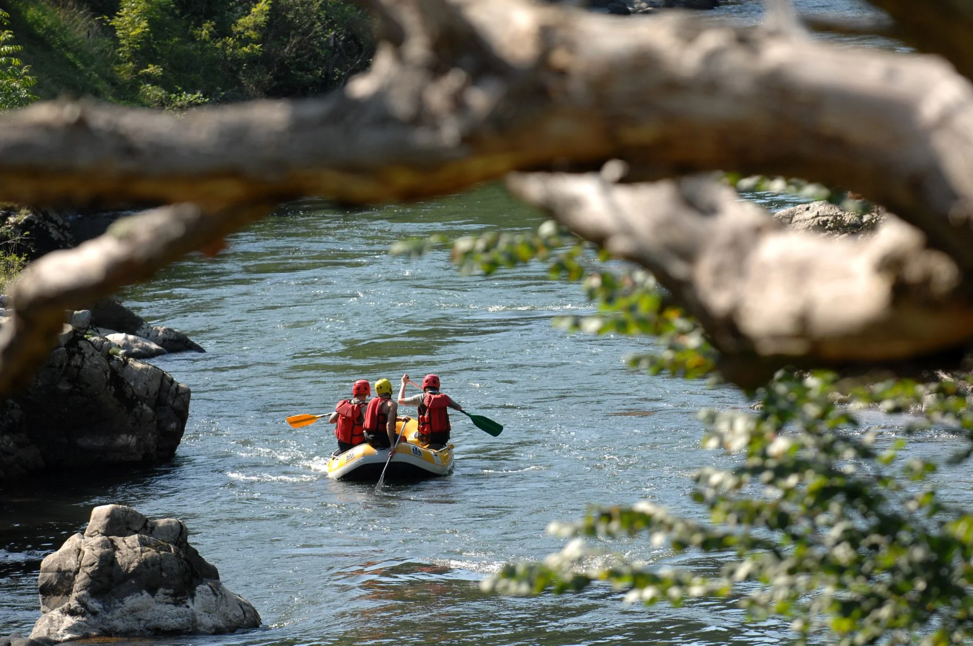 activités avec moniteurs rivière - vacances sportives Pays Basque - prix activités rafting